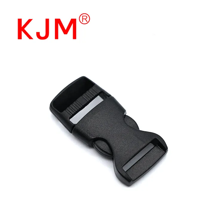 Пластикова пряжка, що відкривається збоку